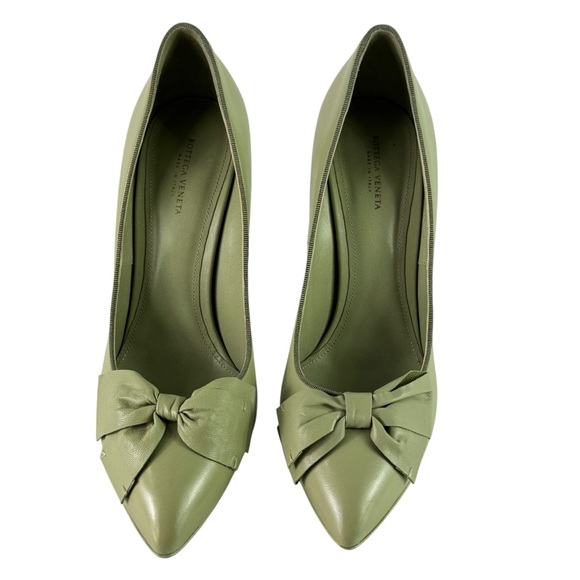 BOTTEGA VENETA Mint Green Leather Pointed Pumps 39 - 9US